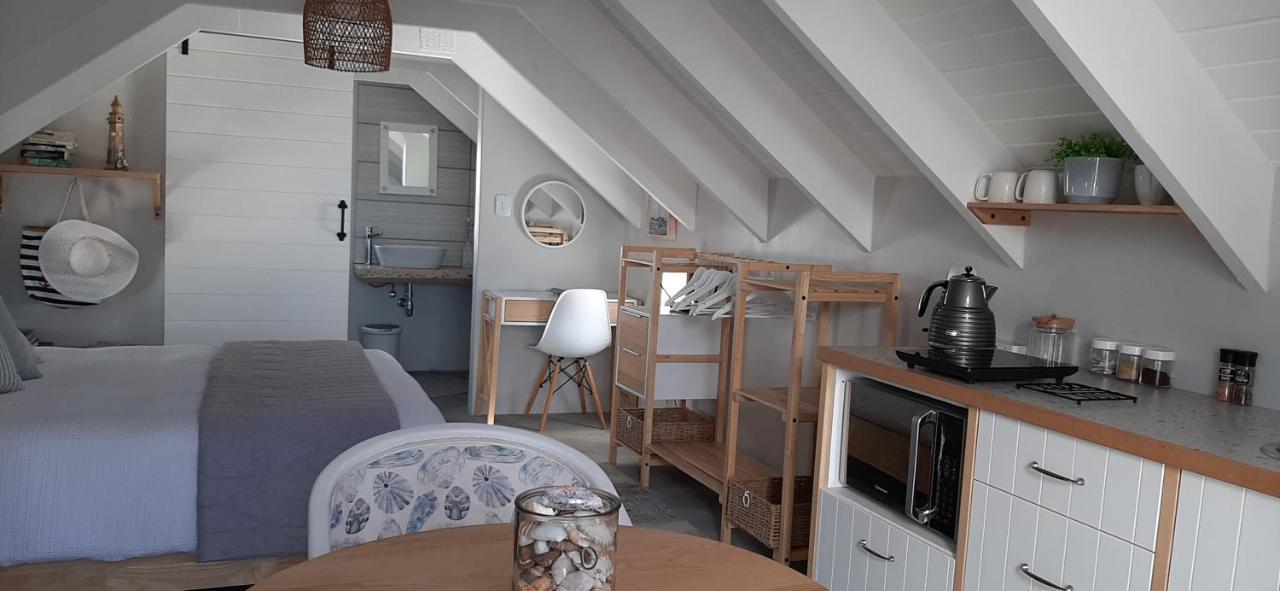 Milk Thistle Loft & Studio Apartments Paternoster Kültér fotó